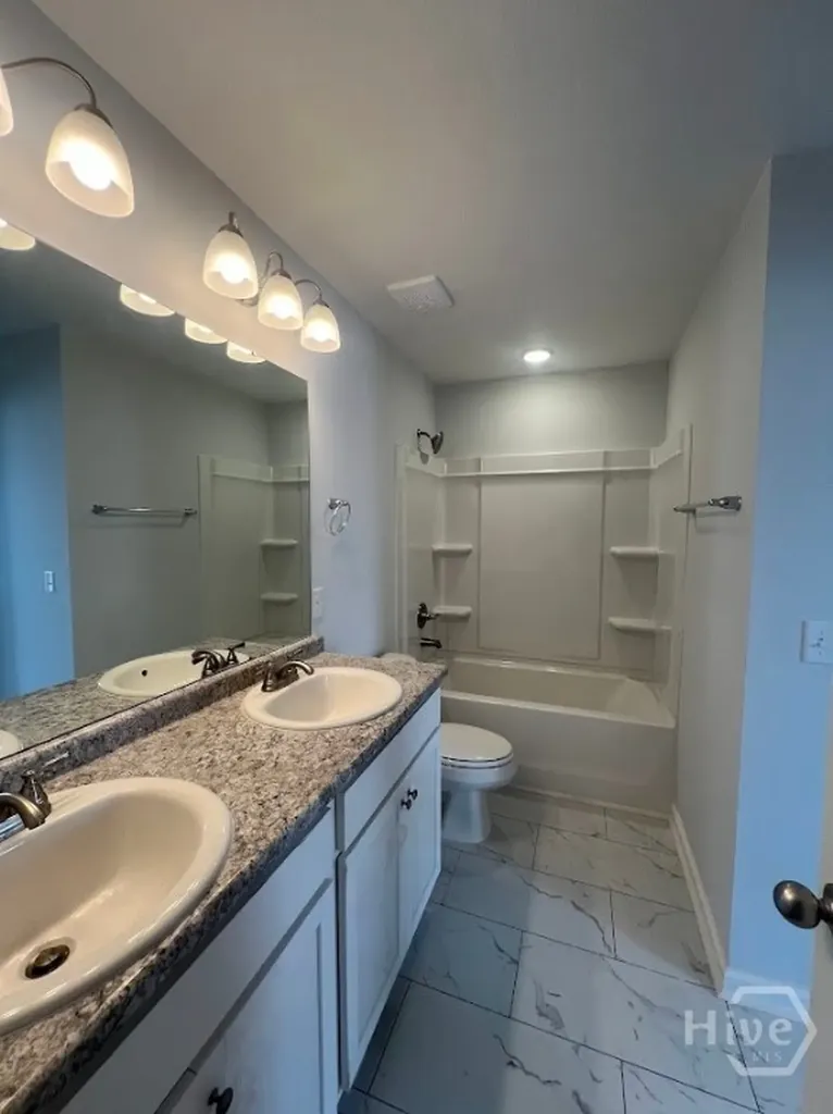2A Oak Alley Guyton GA 31312