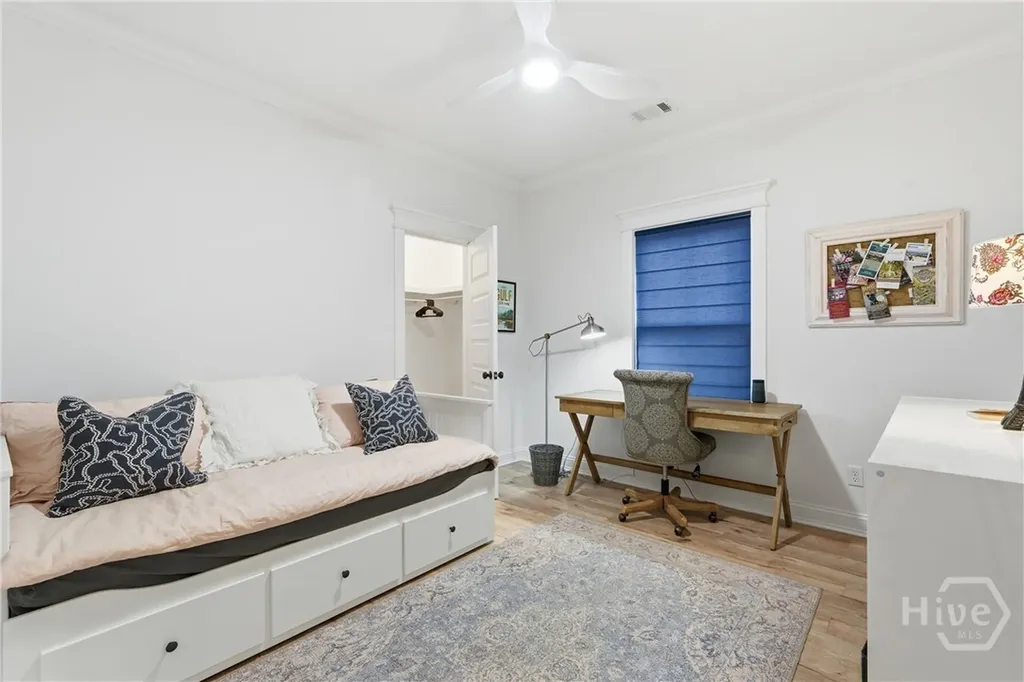 806 E 35th Street Savannah GA 31401
