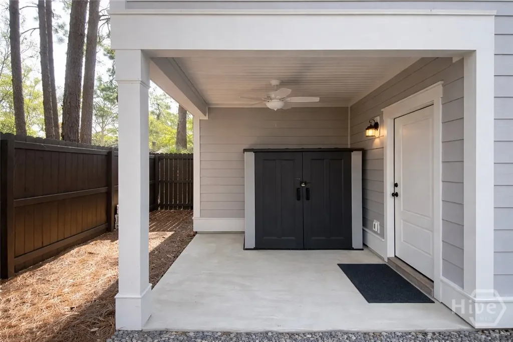 806 E 35th Street Savannah GA 31401