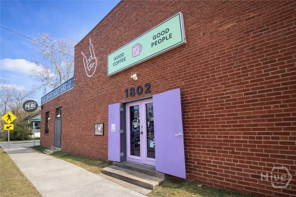 806 E 35th Street Savannah GA 31401