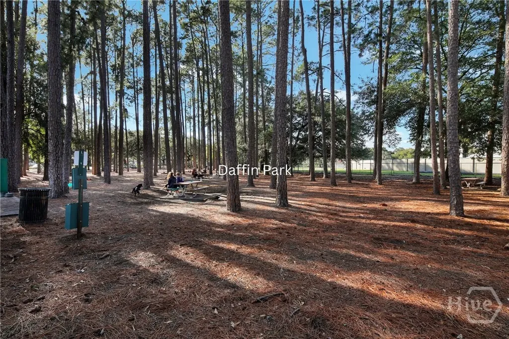 806 E 35th Street Savannah GA 31401