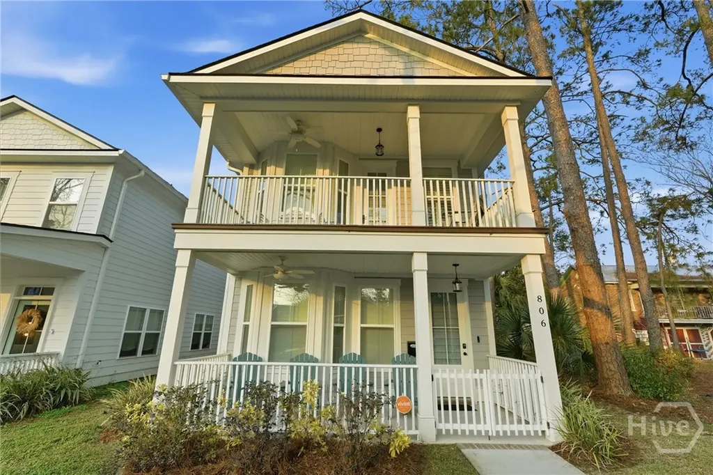 806 E 35th Street Savannah GA 31401