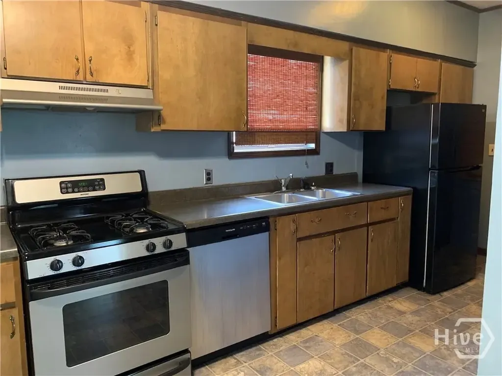 708 E 32nd Street Savannah GA 31401