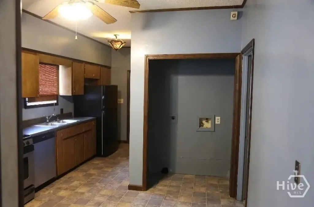 708 E 32nd Street Savannah GA 31401