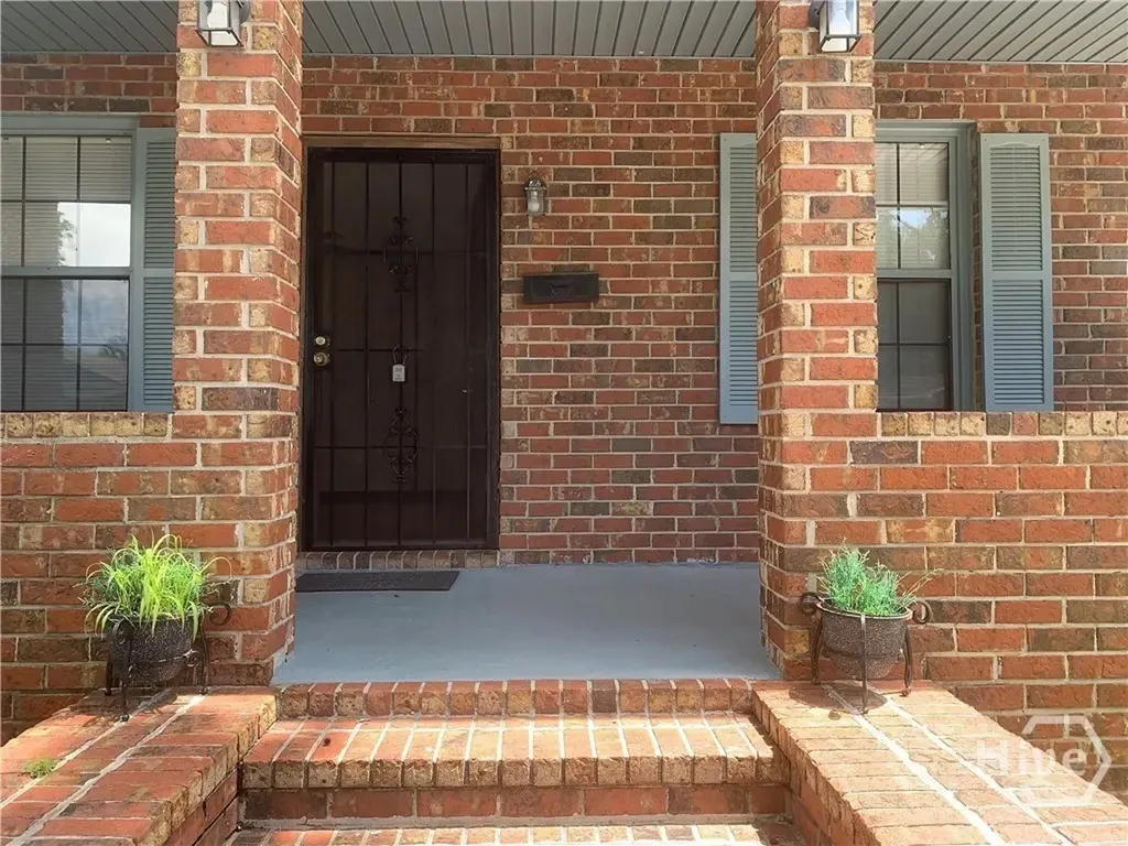 708 E 32nd Street Savannah GA 31401
