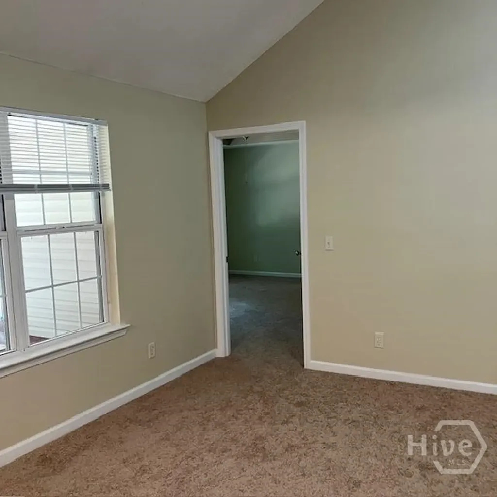 166 W Tahoe Drive Savannah GA 31405