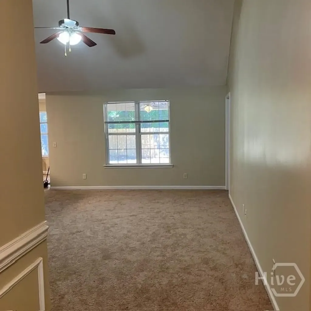 166 W Tahoe Drive Savannah GA 31405