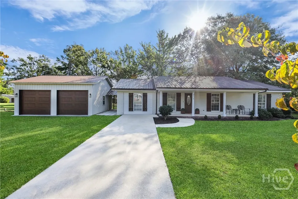 313 Hickory Street Springfield GA 31329