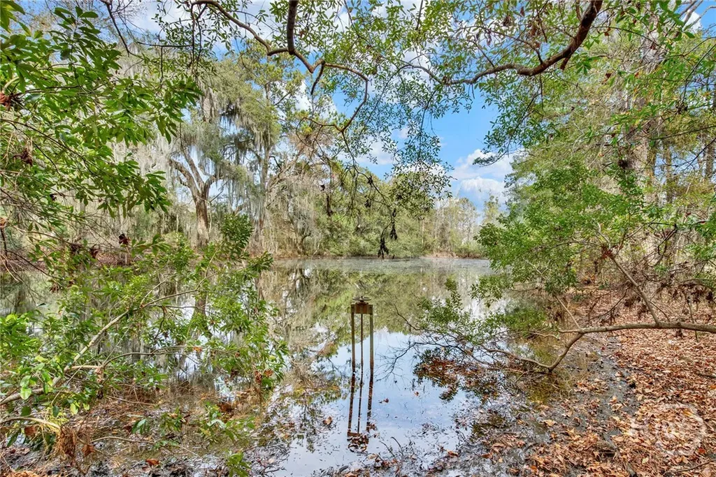 181-199 Burton Road Savannah GA 31405