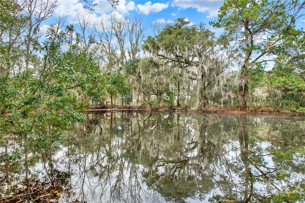 181-199 Burton Road Savannah GA 31405