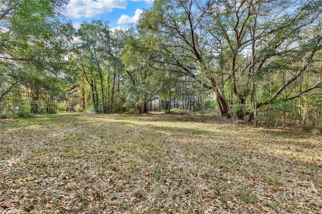 181-199 Burton Road Savannah GA 31405