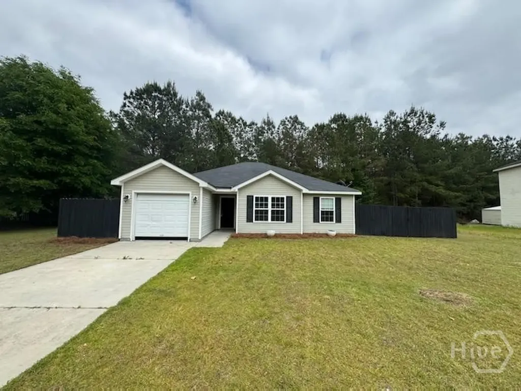 126 Knotty Pine Circle Springfield GA 31329