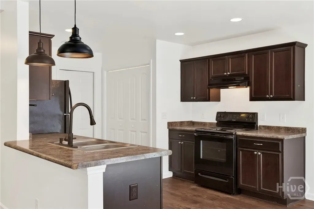 126 Knotty Pine Circle Springfield GA 31329