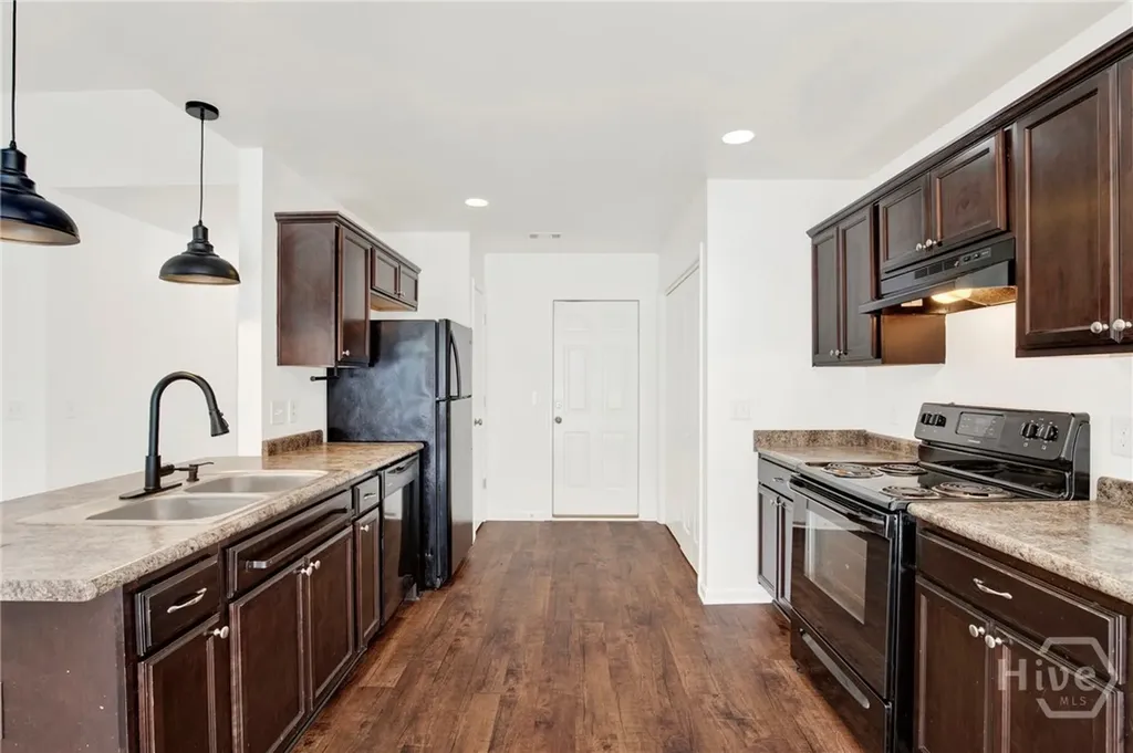 126 Knotty Pine Circle Springfield GA 31329