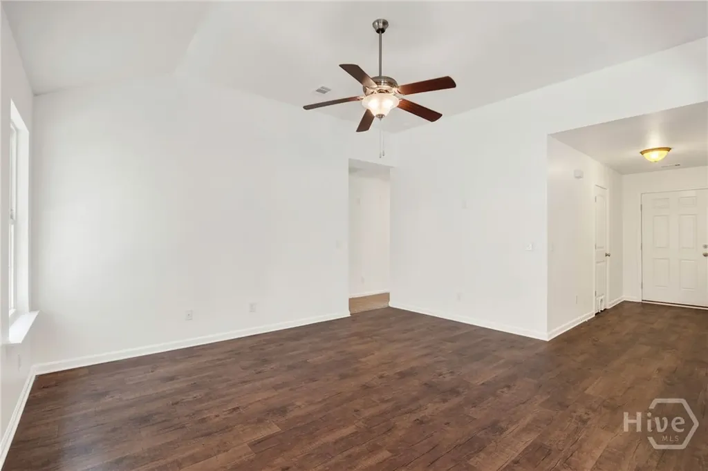 126 Knotty Pine Circle Springfield GA 31329