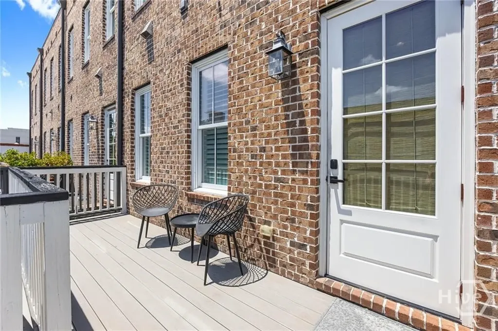 517 E Liberty Street Savannah GA 31401