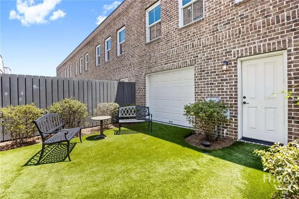 517 E Liberty Street Savannah GA 31401