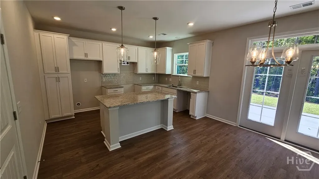 230 Brookline Drive Savannah GA 31407