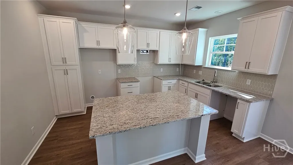 230 Brookline Drive Savannah GA 31407