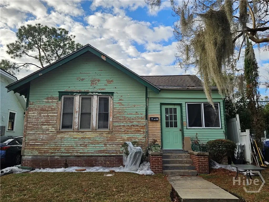 645 E 40th Street Savannah GA 31401