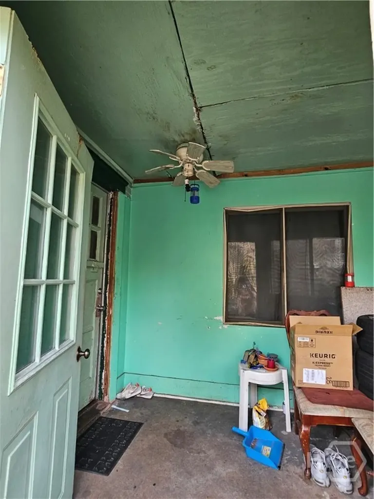 645 E 40th Street Savannah GA 31401