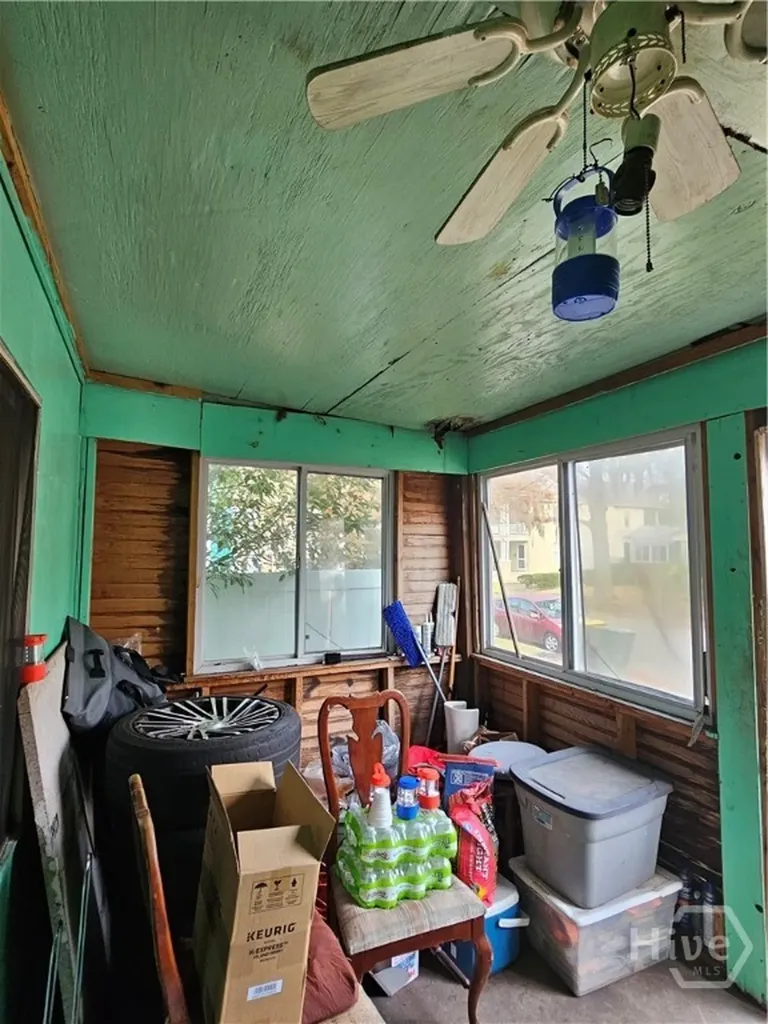 645 E 40th Street Savannah GA 31401