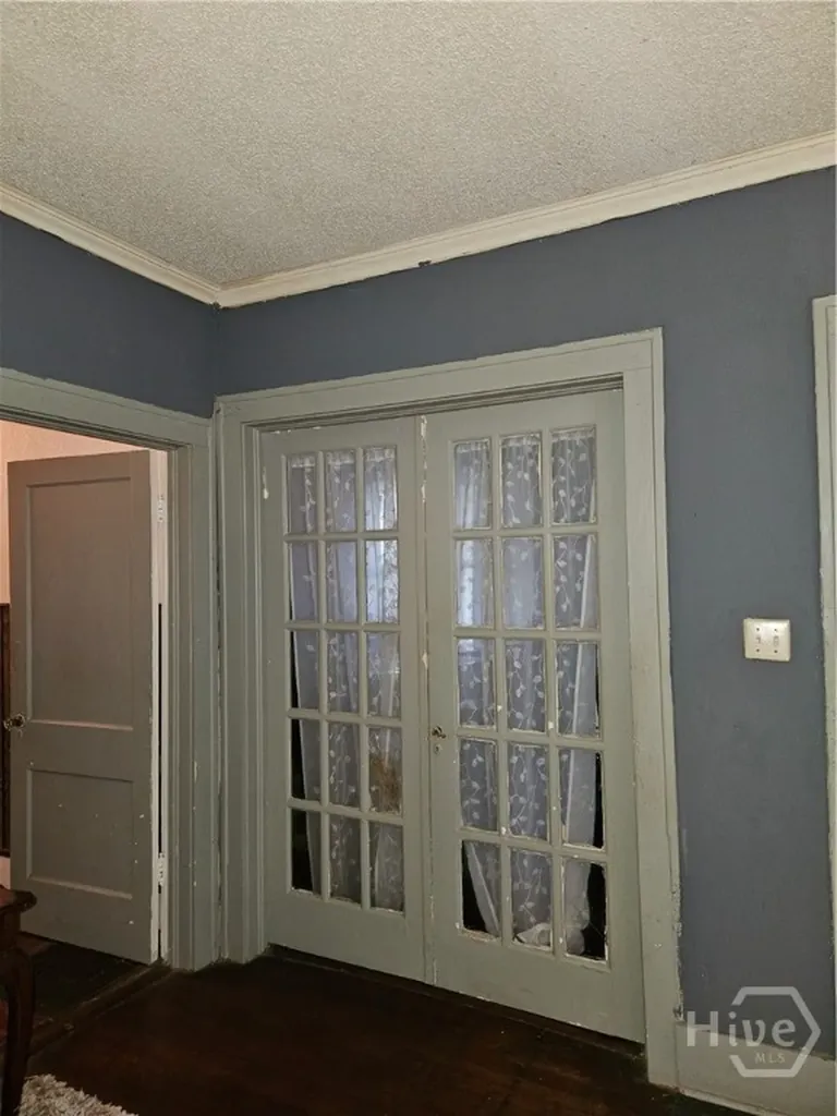 645 E 40th Street Savannah GA 31401