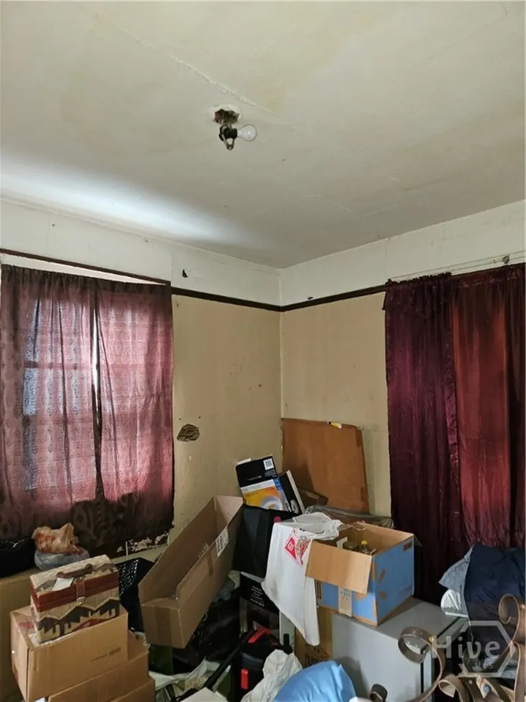 645 E 40th Street Savannah GA 31401