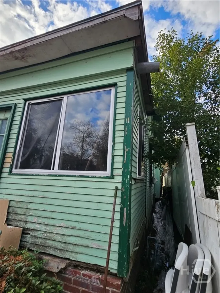 645 E 40th Street Savannah GA 31401
