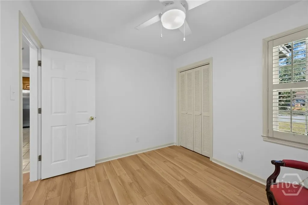 6 Prince Charles Court Savannah GA 31406