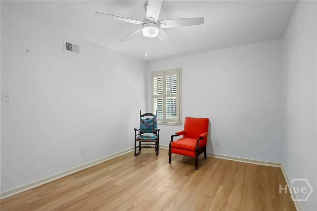 6 Prince Charles Court Savannah GA 31406