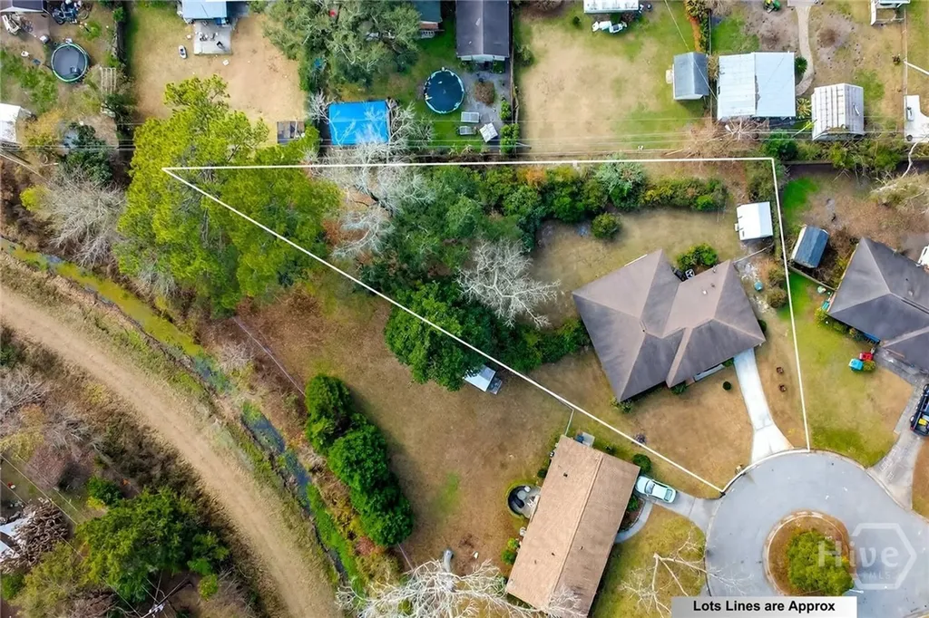 6 Prince Charles Court Savannah GA 31406