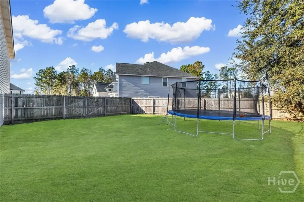 4 Turpentine Trail Hinesville GA 31313