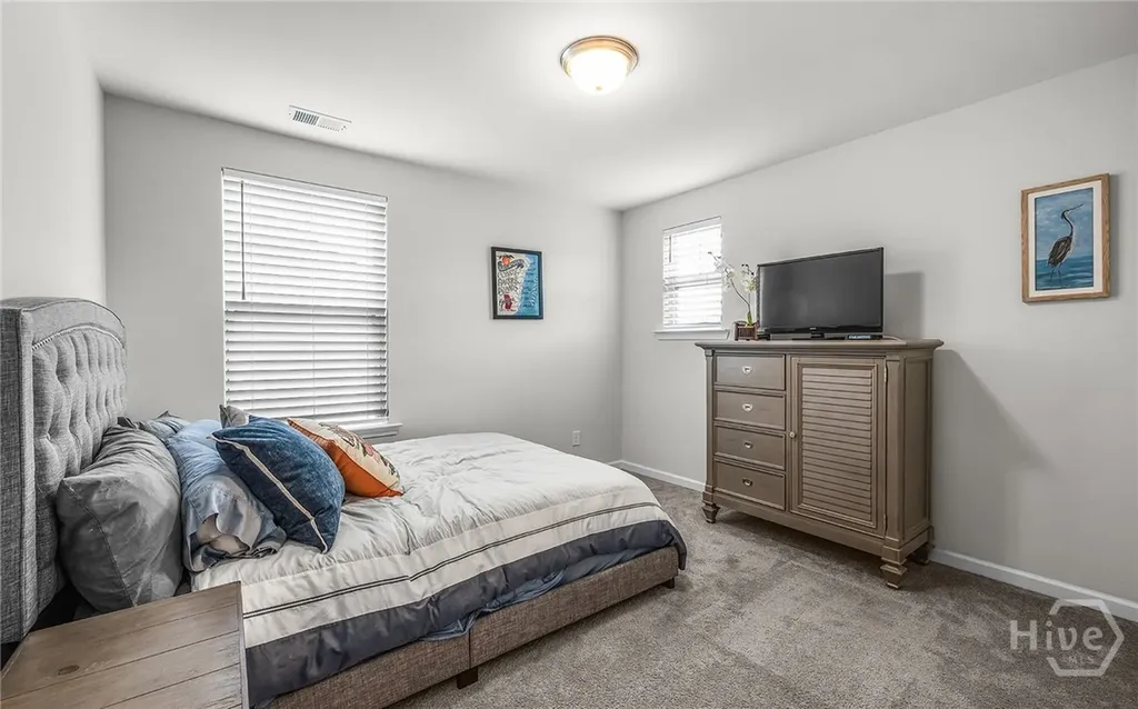 238 Lakepointe Drive Savannah GA 31407