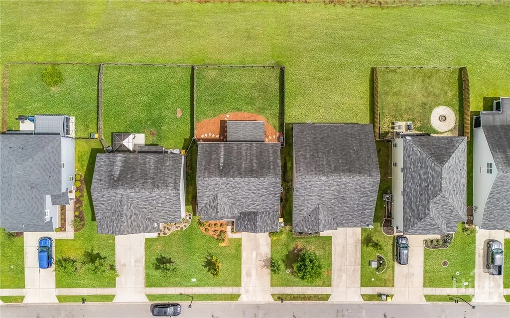 238 Lakepointe Drive Savannah GA 31407