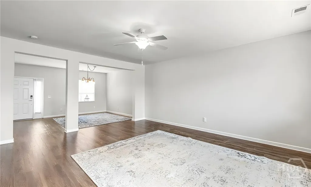 238 Lakepointe Drive Savannah GA 31407