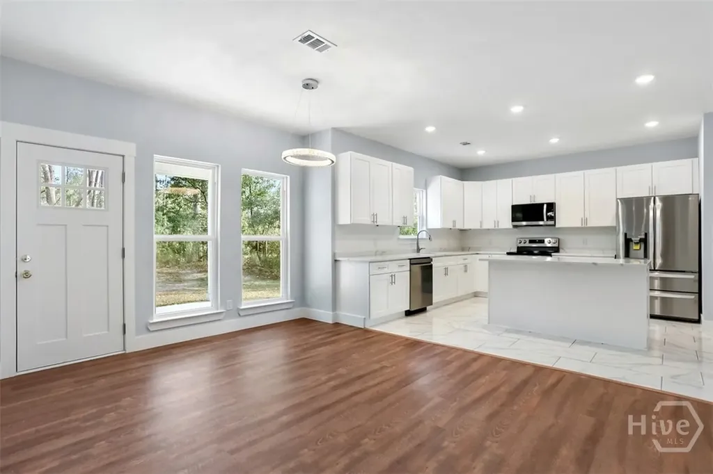 220 Skinner Avenue N Pooler GA 31322
