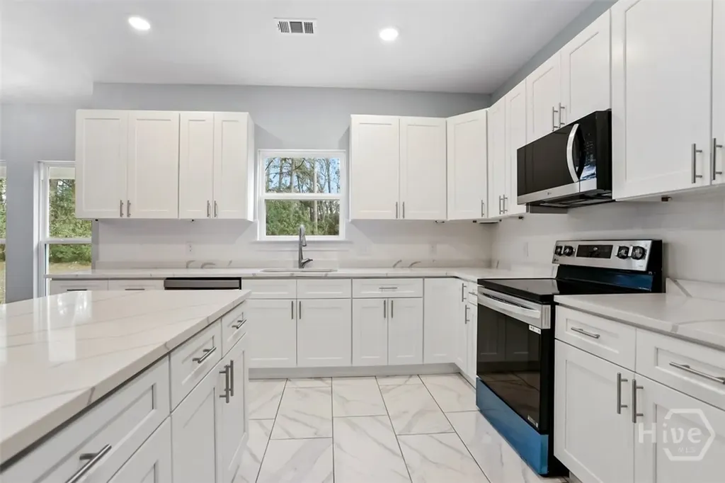 220 Skinner Avenue N Pooler GA 31322