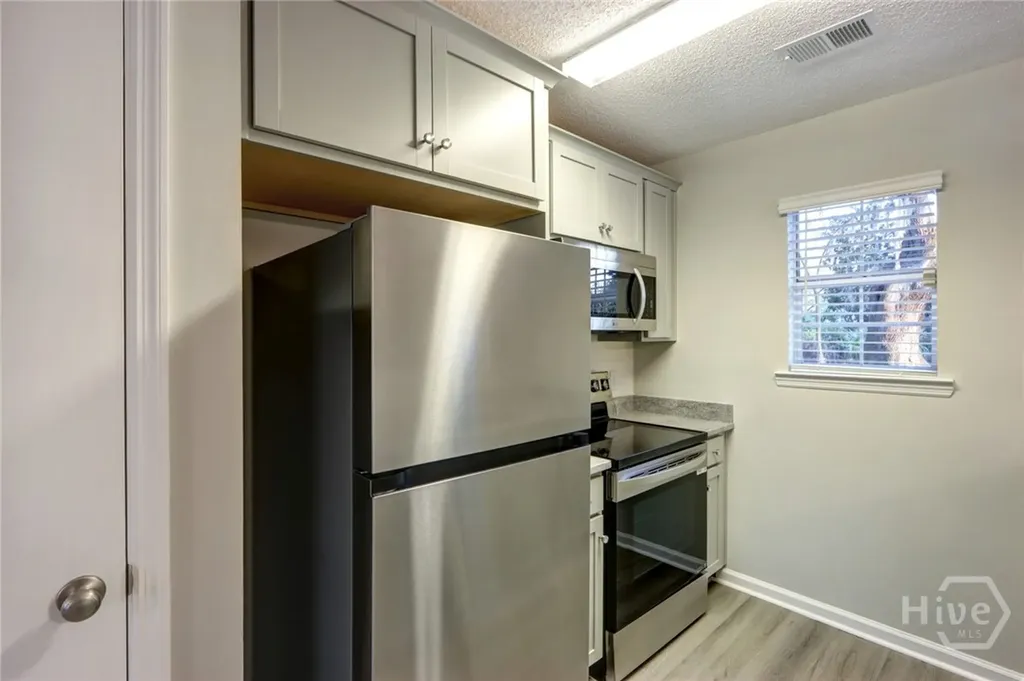 20 Lansing Savannah GA 31406