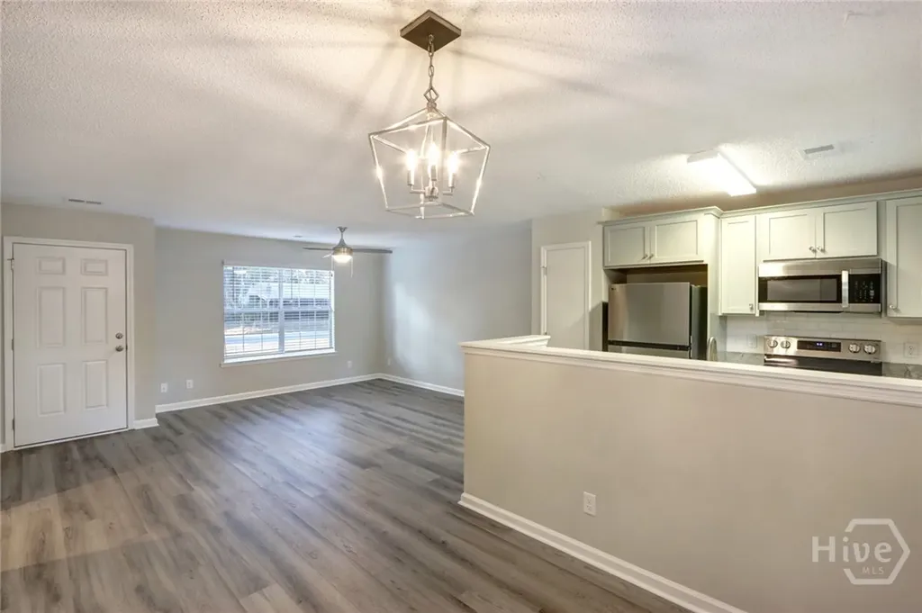 20 Lansing Savannah GA 31406