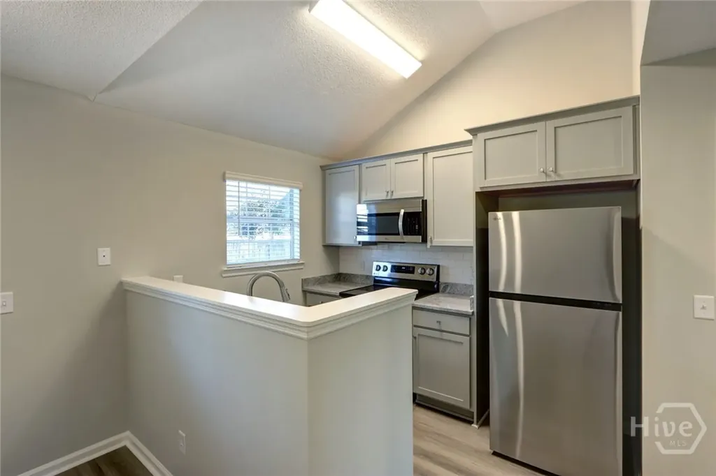7346 Leghorn Street Savannah GA 31406