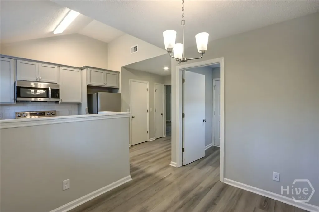 7346 Leghorn Street Savannah GA 31406