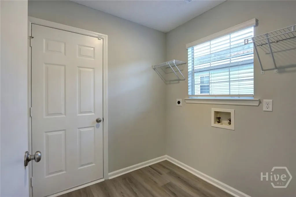 7346 Leghorn Street Savannah GA 31406