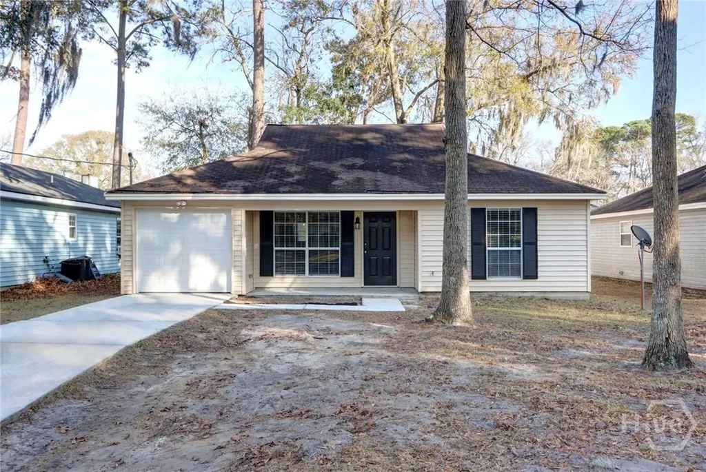 7346 Leghorn Street Savannah GA 31406