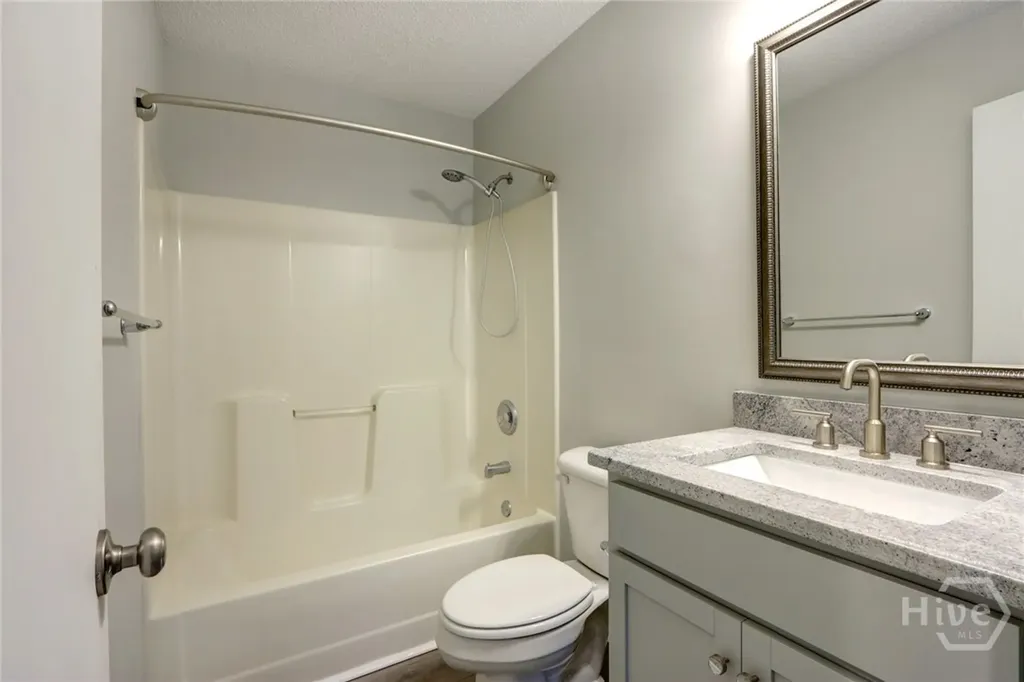 7346 Leghorn Street Savannah GA 31406