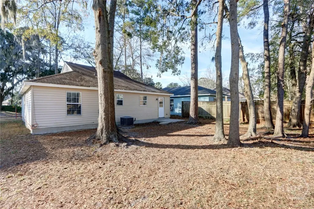 7346 Leghorn Street Savannah GA 31406