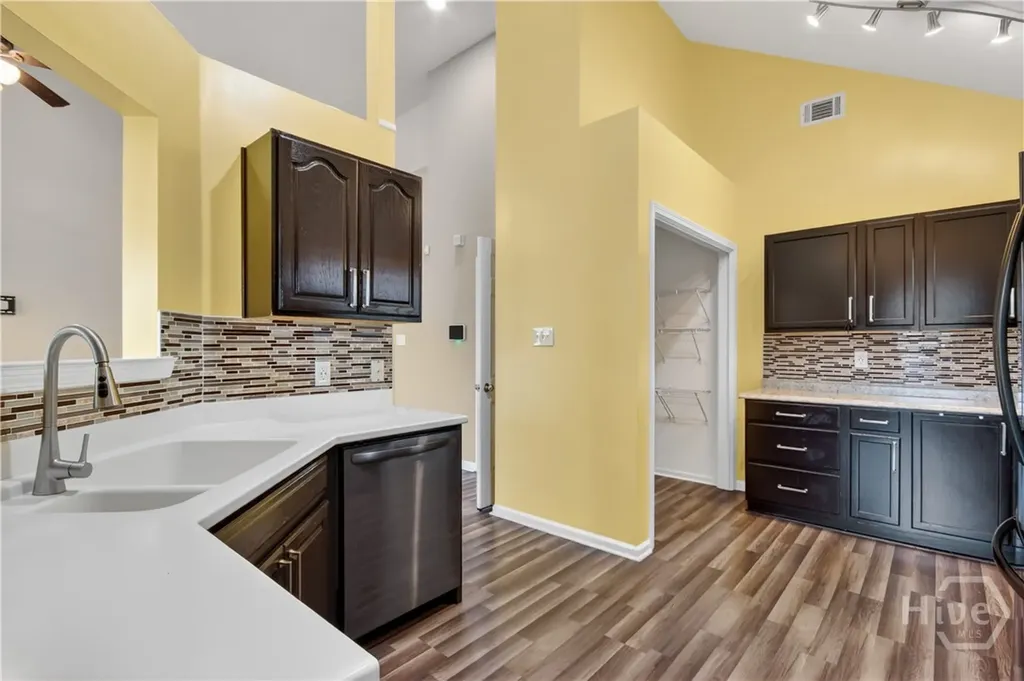 153 Salt Landing Circle Savannah GA 31405