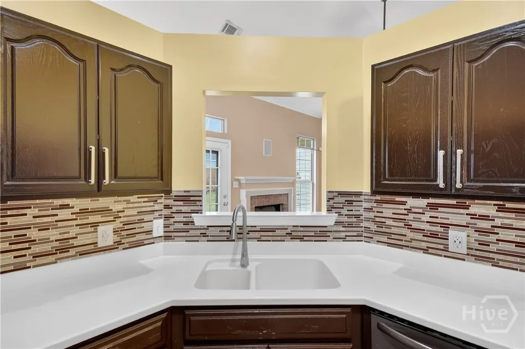 153 Salt Landing Circle Savannah GA 31405