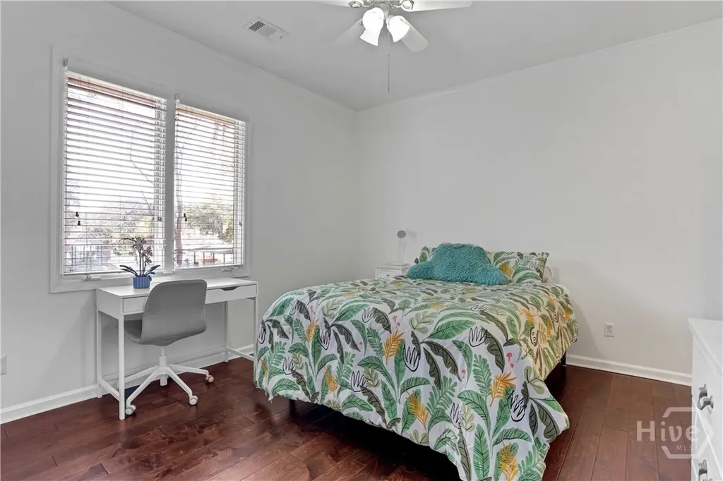 4 E Back Street Savannah GA 31419