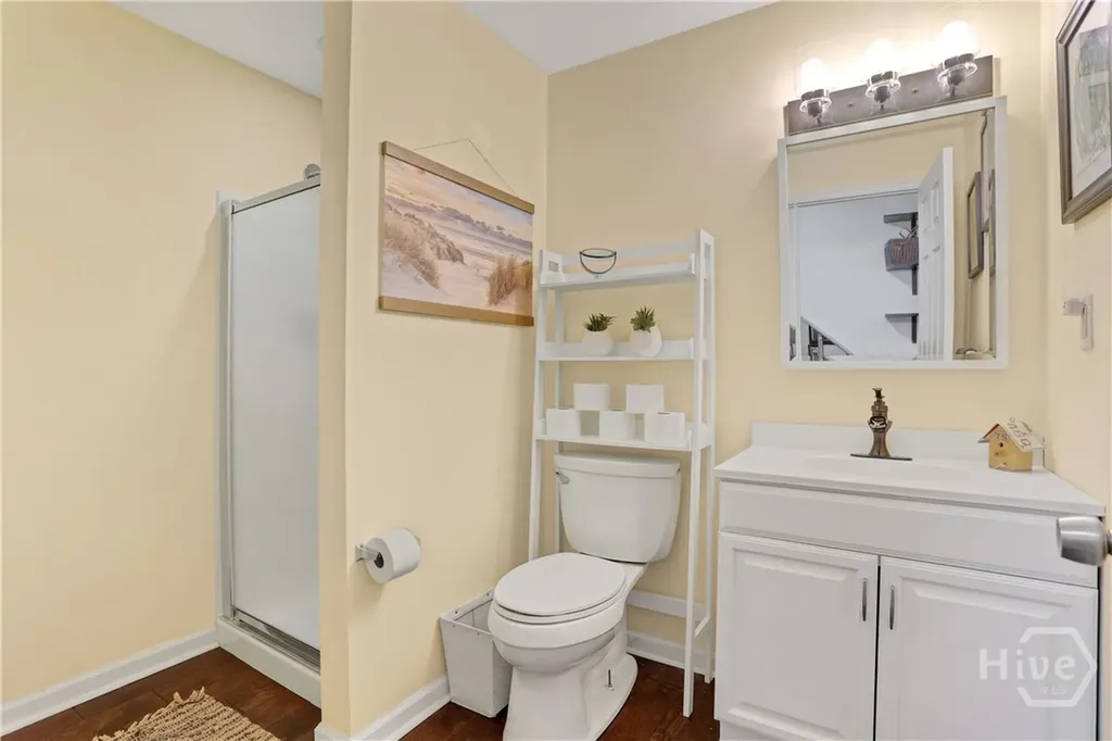 4 E Back Street Savannah GA 31419